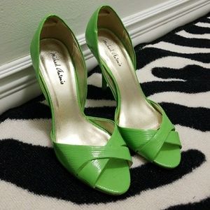 😍Lime Green Stilletos😍